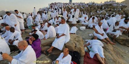 قصة جبل عرفات ولماذا يقف عليه الحجاج وسبب تسميته بهذا الاسم؟ - الكويت الاخباري