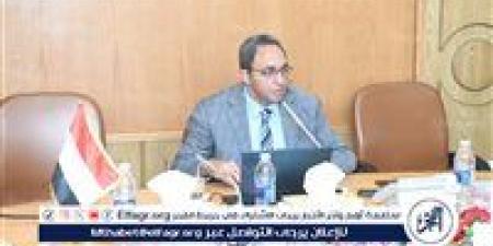 محافظ قنا يوجّه بتكثيف الرقابة على الأسواق للحد من الاحتكار والتلاعب بالأسعار - الكويت الاخباري