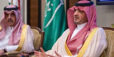 الأمير عبدالعزيز بن سعود يتفقد قوات الأمن الخاصة المشاركة ضمن قوات أمن الحج - الكويت الاخباري
