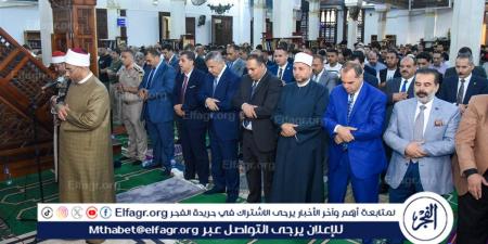محافظ الإسكندرية يؤدي صلاة عيد الأضحى المبارك بمسجد سيدي جابر بنطاق حي شرق - الكويت الاخباري