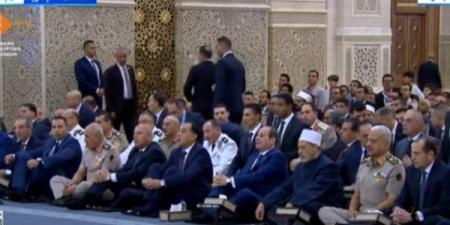 الرئيس السيسي يستمع لخطبة عيد الأضحى من مسجد عاصمة مصر بالعاصمة الإدارية - الكويت الاخباري