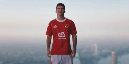 زيزو يعلق على انتقاله للأهلى .. ويؤكد : كنت شايل الزمالك على اكتافى - الكويت الاخباري