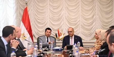 وزيرا العمل والشباب يبحثان التعاون في مجالات التوظيف والتدريب - الكويت الاخباري