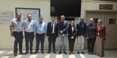 باحثون من صيدلة فيلادلفيا يستعرضون أحدث أبحاثهم في ندوة علمية في مجال الصيدلة - الكويت الاخباري