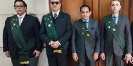السجن المشدد 10 سنوات لتاجر سلاح خزن الأسلحة داخل مطعم بالسادات وفيلا بالشيخ زايد - الكويت الاخباري