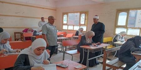 رئيس منطقة القليوبية الأزهرية يتفقد لجان الشهادة الثانوية بقليوب - الكويت الاخباري