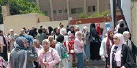 إحالة 4 طلاب إلى التحقيق بسبب أعمال شغب وفوضى داخل لجنة امتحانات بالقليوبية - الكويت الاخباري