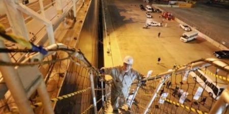 وزير البترول يتابع تجهيز سفينة التغييز Energos Power بميناء الإسكندرية - الكويت الاخباري