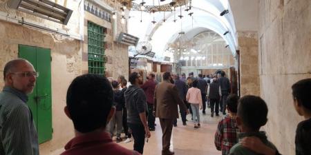 هكذا يتدرج الاحتلال في السيطرة على المسجد الإبراهيمي بالخليل - الكويت الاخباري