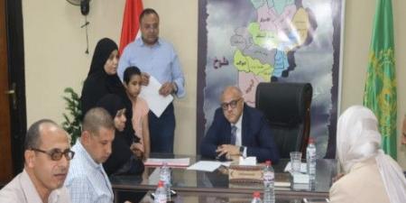 محافظ القليوبية يعقد لقاءه الجماهيري بشبين القناطر ويستجيب لمطالب المواطنين - الكويت الاخباري