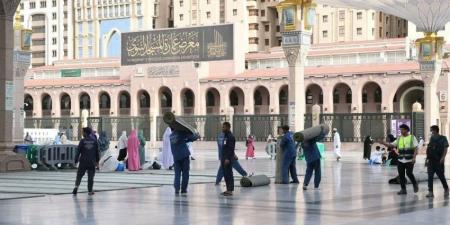 خدمات مثلى وجهود تنظيمية ترافق كثافة أعداد المصلين في المسجد النبوي - الكويت الاخباري