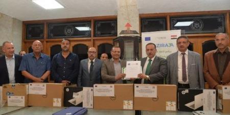 ابتلعه منذ عامين.. فريق طبي بمستشفى الأزهر بأسيوط يستخرج هاتفا محمولا من بطن مريض - الكويت الاخباري