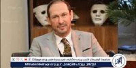 في عيد ميلاده.. أيمن الشيوي بين التألق الفني والإدارة المسرحية وأدوار مؤثرة في الدراما الحديثة - الكويت الاخباري