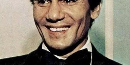 ذكرى ميلاد العندليب الـ 96..حكايته مع كمال الطويل ..عبد الحليم حافظ..عاش يتيماً ومات وحيداً وقصة أستقالته من التدريس - الكويت الاخباري
