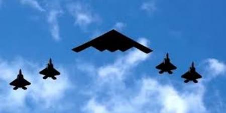 واشنطن بوست: قاذفات B-2 الأمريكية تعبر المحيط الهادئ بينما يدرس ترامب توجيه ضربات لإيران - الكويت الاخباري