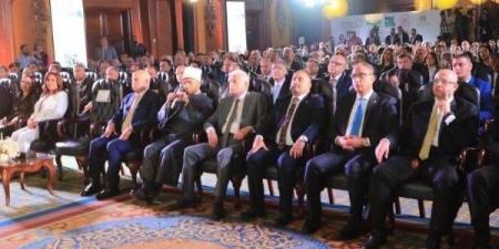 محافظ بني سويف يشارك في تدشين مبادرة "سكن كريم".. ويؤكد: جارى تنفيذ 1616 مشروعا ضمن حياة كريمة بتكلفة 12 مليار جنيه - الكويت الاخباري