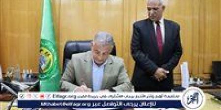بعد اعتماده نتيجة الإعدادية بنسبة نجاح 85.01 ٪..محافظ الإسماعيلية يهنئ الطلاب الأوائل - الكويت الاخباري