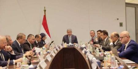 وزير السياحة والآثار يترأس اجتماع مجلس إدارة هيئة المتحف المصري الكبير - الكويت الاخباري
