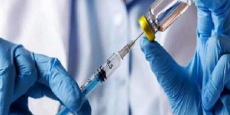 الولايات المتحدة توسّع تحذيرات لقاحات كورونا لتشمل أعمارًا جديدة - الكويت الاخباري