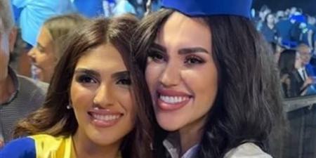 مي فاروق تحتفل بتخرج ابنتها زينة من المدرسة الثانوية - الكويت الاخباري