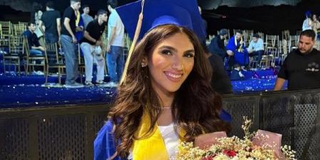 مي فاروق تحتفل بتخرج ابنتها زينة: من أجمل لحظات حياتي - الكويت الاخباري