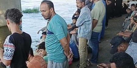بالأسماء| غرق 4 أشخاص بنهر النيل فى المنيا .. والقبض على مالك المركب ببني مزار - الكويت الاخباري