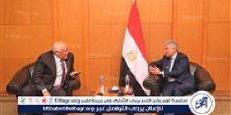 وزير السياحة والآثار يلتقي محافظ الوادي الجديد لتعزيز سبل التعاون المشترك وتنشيط الحركة السياحية بالمحافظة - الكويت الاخباري