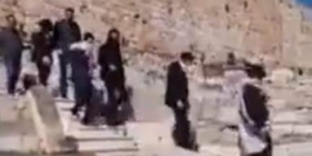 مستوطنون يقتحمون المسجد الأقصى تحت حماية قوات الاحتلال الإسرائيلى - الكويت الاخباري