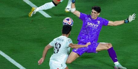 هل يعود لليجا؟ إشبيلية يطلب ضم ياسين بونو #ياسين_بونو #الهلال_السعودي #إشبيلية - الكويت الاخباري