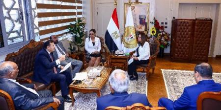 وزيرة التنمية المحلية تكلف القيادات بفحص طلبات أعضاء مجلس النواب - الكويت الاخباري