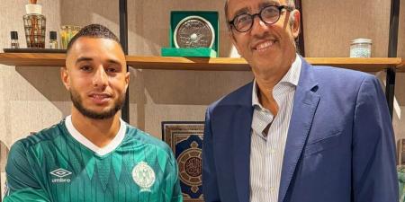 نحو 100 صفقة.. أندية الدوري المغربي تغزو سوق الانتقالات الصيفية - الكويت الاخباري