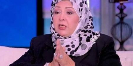 متحطش إيديك عليا.. عفاف شعيب تكشف حقيقة إحراجها أشرف فايق على المسرح - الكويت الاخباري