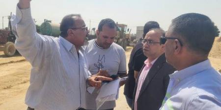 رئيس جهاز الفيوم الجديدة يعلن أهم مشروعات الطرق الحيوية بالمدينة.. صور - الكويت الاخباري