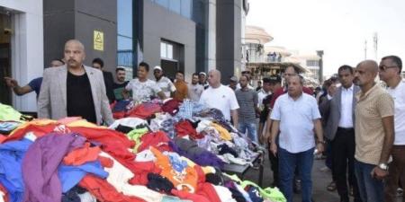 محافظ بورسعيد يشدد على الانضباط بسوق "«الأوت ليت» للحفاظ على المظهر الحضاري للمدينة. - الكويت الاخباري