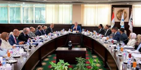 وزير البترول: البتروكيماويات لبنة أساسية في إنتاج الصناعات المختلفة - الكويت الاخباري