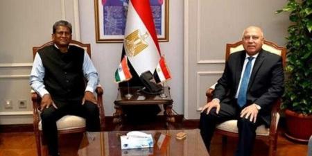 الوزير يستقبل سفير الهند بالقاهرة لبحث التعاون المستقبلي بين الجانبين في مجالي الصناعة والنقل - الكويت الاخباري
