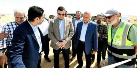 وزير الإسكان يتفقد المركز التكنولوجي لخدمة المواطنين بالعبور الجديدة - الكويت الاخباري