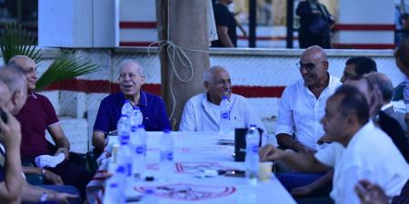 رموز وأساطير الزمالك يطالبون بعودة أرض أكتوبر - الكويت الاخباري