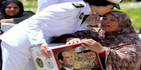 «الداخلية» تطلق مبادرة لتمكين المرأة المعيلة بالمناطق الحضارية وتوفير حياة كريمة لها| صور وفيديو - الكويت الاخباري
