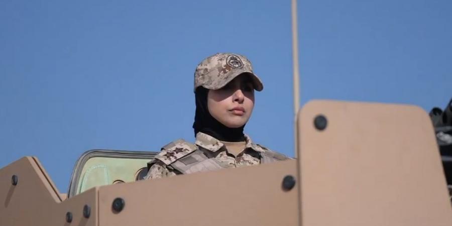 «الدفاع» تفتح باب التطوع للنساء للالتحاق بالخدمة العسكرية - الكويت الاخباري