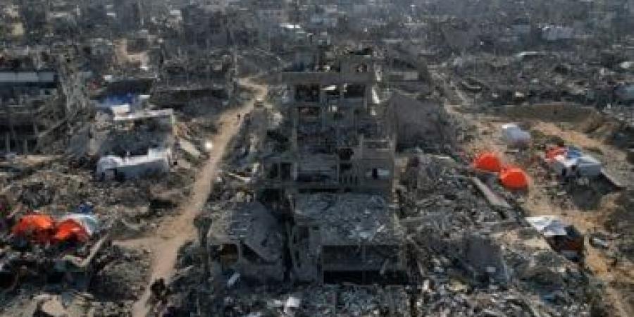 استشهاد 3 فلسطينيين بينهم طفل فى قصف مسيرات إسرائيلية دير البلح وغزة - الكويت الاخباري