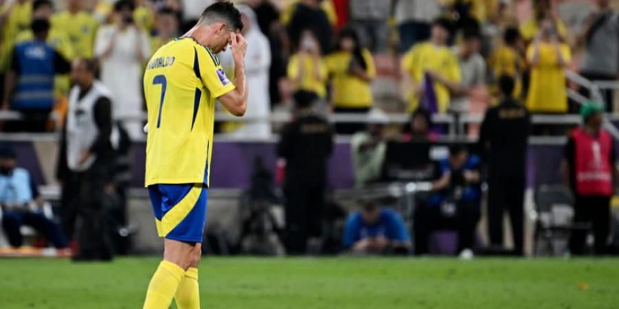 شاهد ماذا فعل رونالدو بعد خروج النصر من دوري أبطال آسيا - الكويت الاخباري