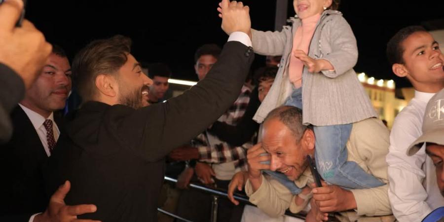 برعاية صندوق تحيا مصر.. تامر حسني يحيى حفل خيري لزفاف وتجهيز 200 عروسة - الكويت الاخباري