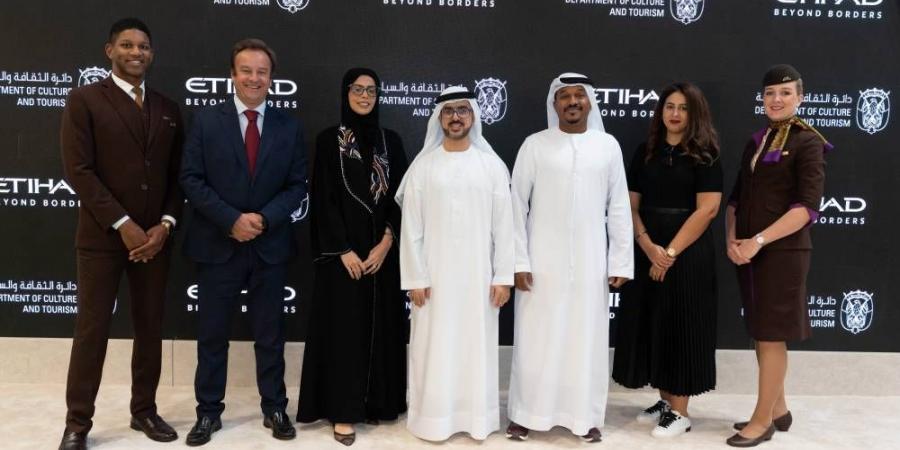 «الاتحاد للطيران» و«سياحة أبوظبي» تحتفيان ببرنامج «التوقف» - الكويت الاخباري