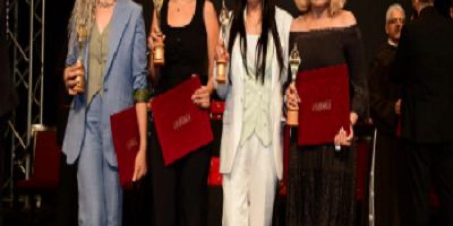 تكريم إيمان العاصى ولوسى وانتصار فى مهرجان الكاثوليكي للسينما - الكويت الاخباري