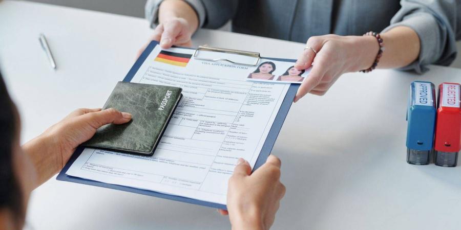 ألمانيا تشرع أبوابها لمقيمي الإمارات بتأشيرة متعددة - الكويت الاخباري