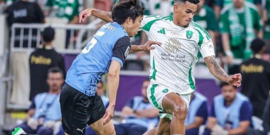 الأهلي يمحو زلة الهبوط بتتويج تاريخي بلقب دوري أبطال آسيا «فيديو» - الكويت الاخباري
