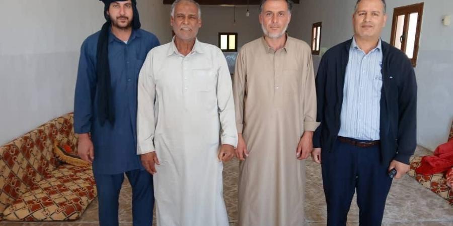 اللجنة الوطنية تقيّم التحديات الميدانية لفرق مكافحة الجراد في بلدية تنيناي - الكويت الاخباري