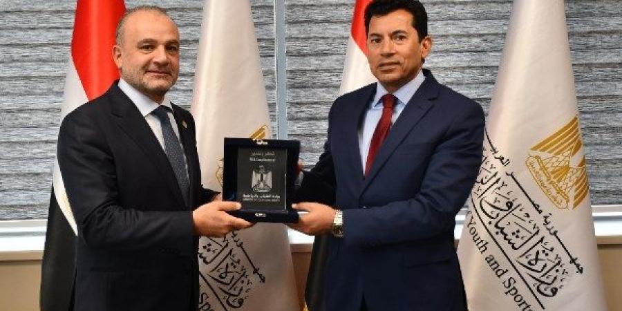 الاتحاد الدولي للسلاح يثني على دعم مصر ويؤكد استعداداته للتعاون الكامل - الكويت الاخباري