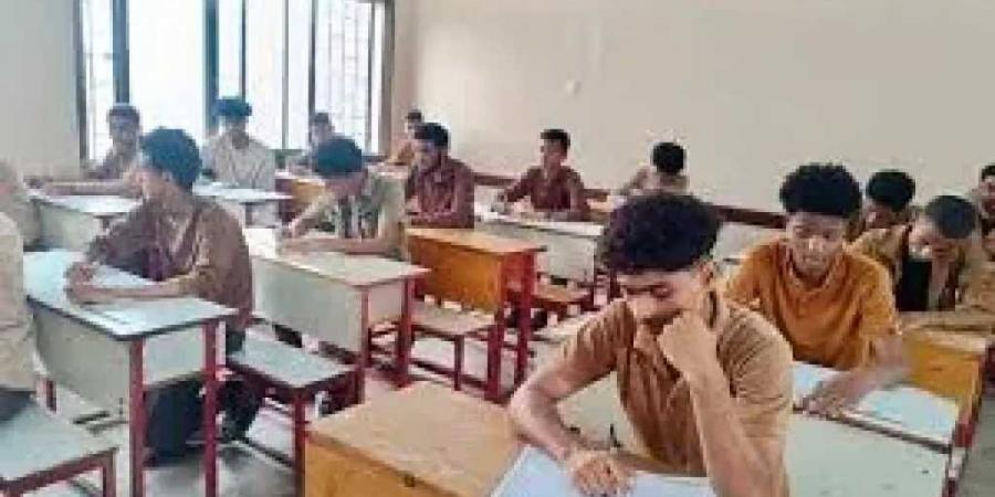 غياب عدد من طلاب الثانوية العامة في حضرموت بسبب التوجه نحو التجنيد والمعسكرات - الكويت الاخباري